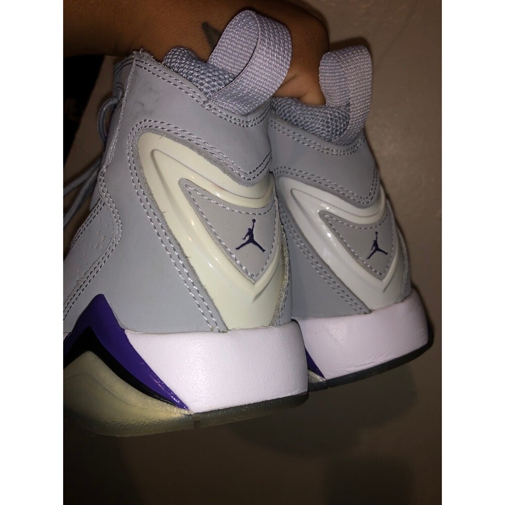 Jordan Size 11M - Picture 5 of 8